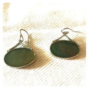 Oval drop earrings. Silver with iridescent stone.